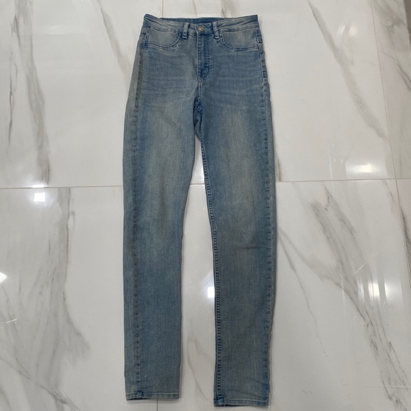 Women’s H&M Blue Skinny Jeans - Picture 1 of 3